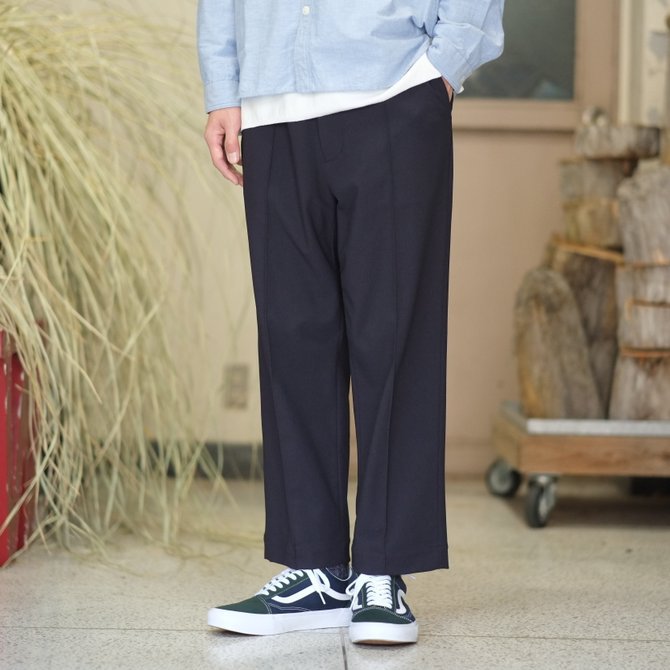 graphpaper グラフペーパー meryl nylon strech pant navy gm181